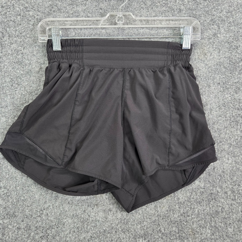 Lululemon Hotty Hot Shorts Black Gym Athletic Regular 2" Inseam Size 4